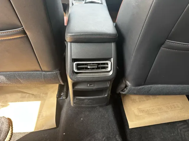 Changan Eado — Фото автомобиля 15