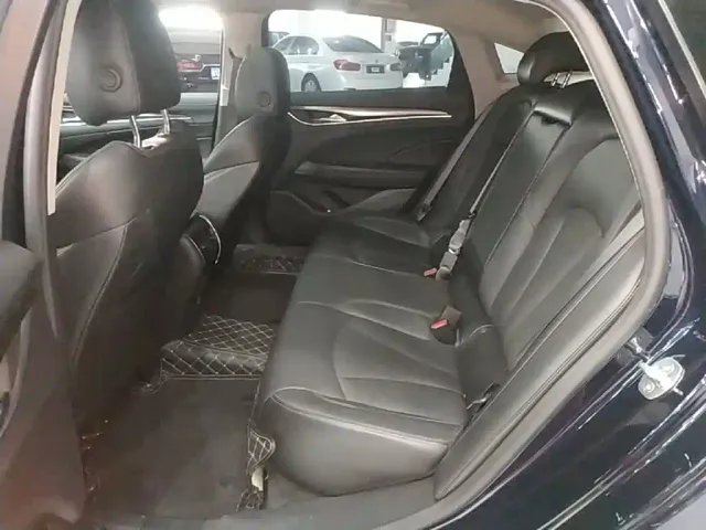 Buick LaCrosse — Фото автомобиля 16