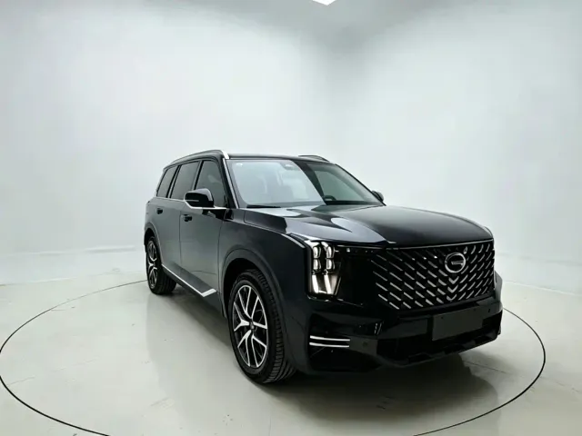 GAC Trumpchi GS8 — Фото автомобиля 3