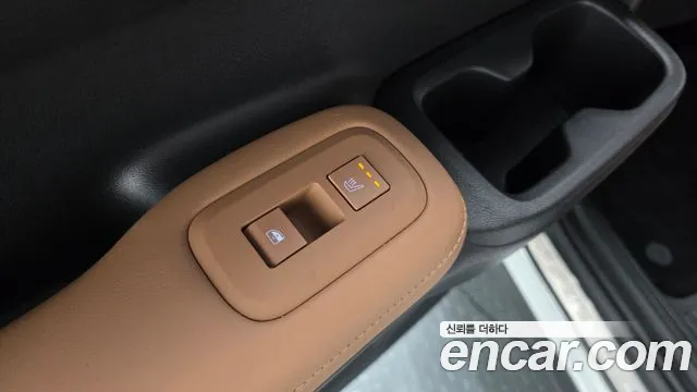 Hyundai Santa Fe MX5 — Фото автомобиля 18