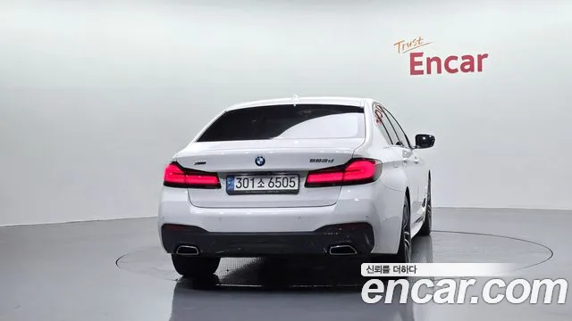 BMW 5-Series 5 серия (G30) 523d M Sport — Фото автомобиля 4