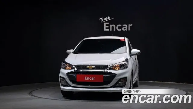 Chevrolet Spark — Фото автомобиля 3
