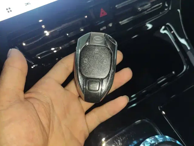 GAC Trumpchi E9 — Фото автомобиля 8