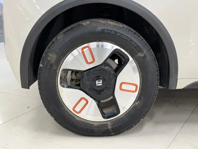 Baojun KiWi EV — Фото автомобиля 8