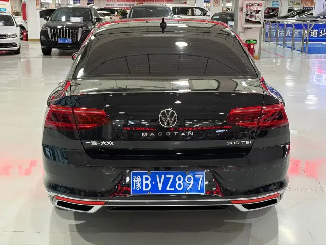 Volkswagen Magotan — Фото автомобиля 8