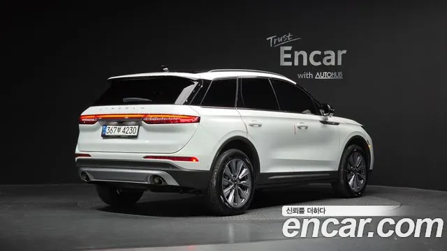 Lincoln Corsair Corsair 2.0 Reserve AWD — Фото автомобиля 2