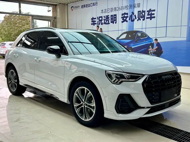 Audi Q3 — Фото автомобиля 3