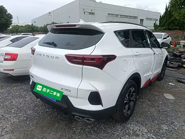 Jetour X70 — Фото автомобиля 6