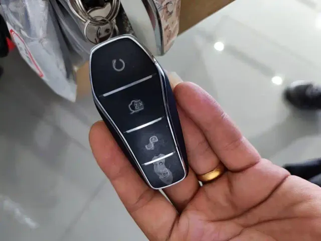 BYD Seal — Фото автомобиля 16
