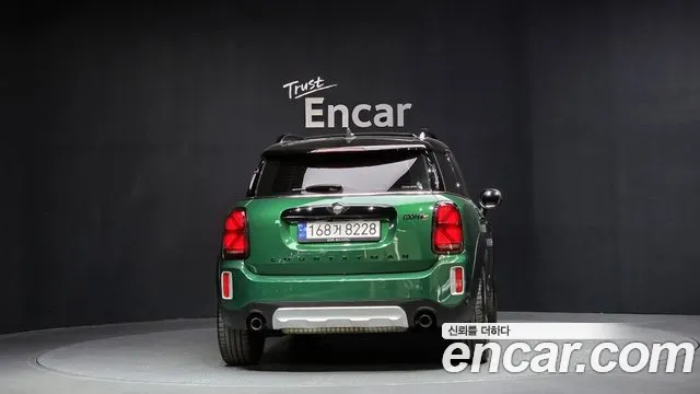 Mini Countryman — Фото автомобиля 4