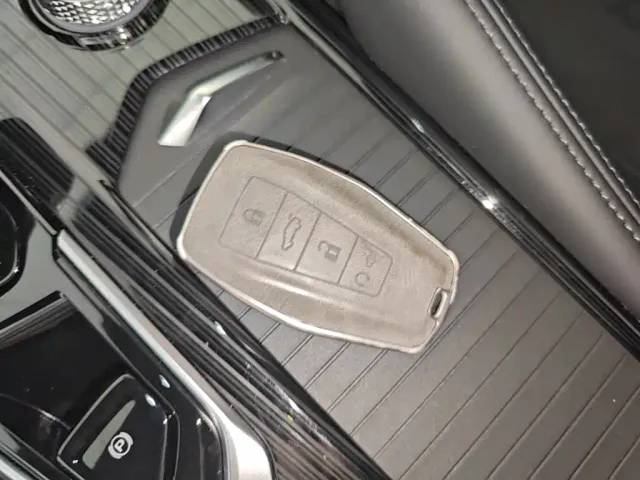 Geely Xingyue L — Фото автомобиля 8