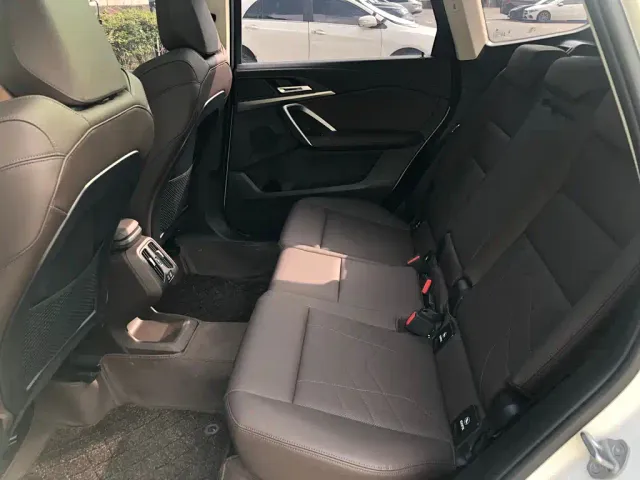 BMW X1 — Фото автомобиля 11