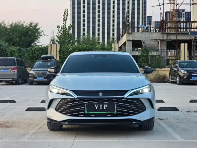 BYD Qin L — Фото автомобиля 2