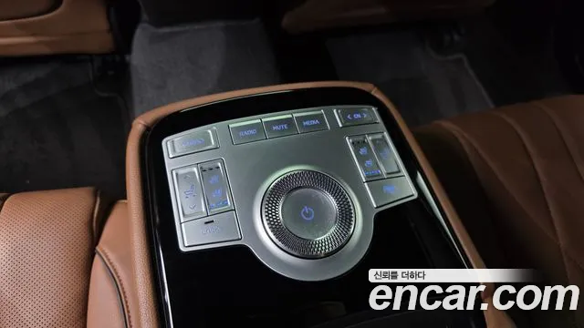 Genesis G80 RG3 — Фото автомобиля 23