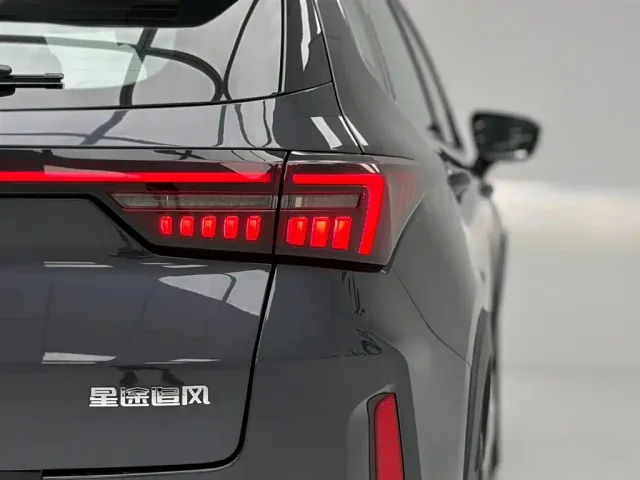 Exeed LX — Фото автомобиля 12