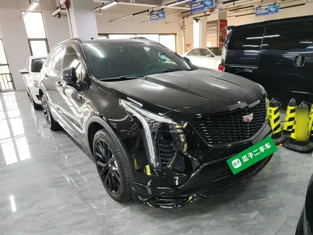 Cadillac XT4 — Фото автомобиля 3