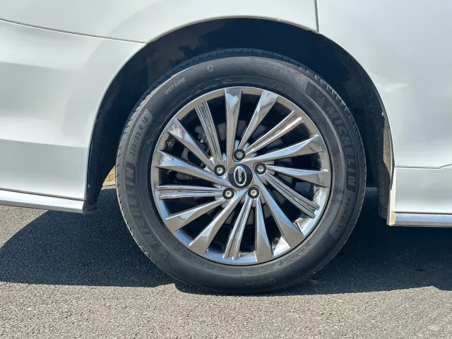 GAC Trumpchi M8 — Фото автомобиля 20