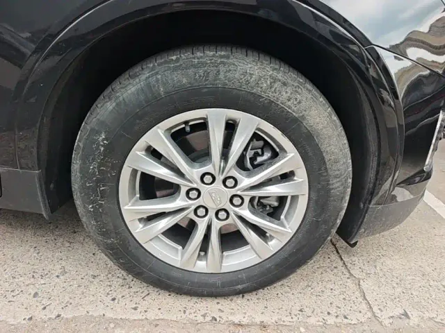 Cadillac XT5 — Фото автомобиля 11