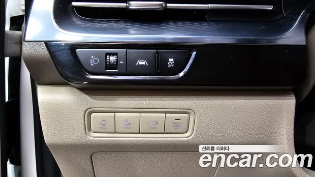Kia Canival Carnival 4 поколение Дизель 7 мест Hi-Limousine — Фото автомобиля 16