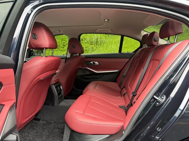 BMW i3 — Фото автомобиля 11