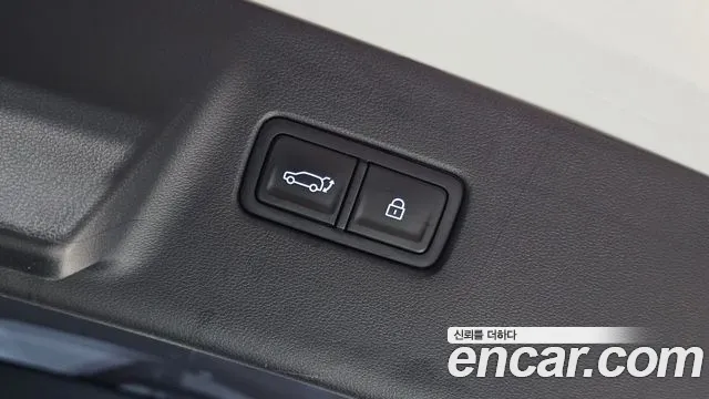 Hyundai Santa Fe MX5 — Фото автомобиля 20