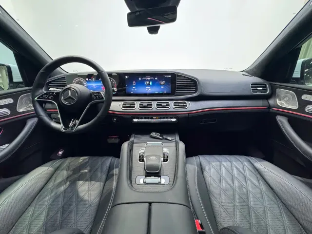 Mercedes-Benz Maybach GLS — Фото автомобиля 21