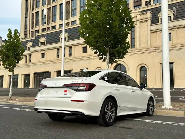 Honda Civic — Фото автомобиля 7