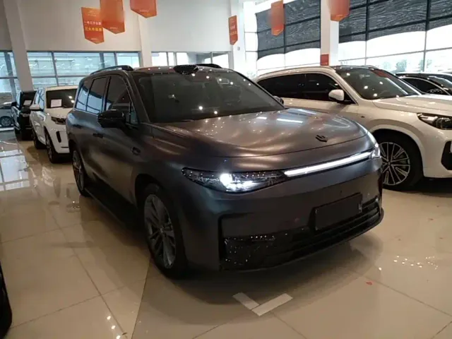 Leapmotor C16 — Фото автомобиля 3