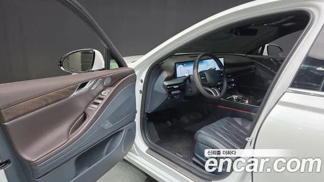 Genesis G80 Бензин 2.5 турбо 2WD — Фото автомобиля 23