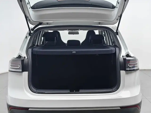 Volkswagen Tharu — Фото автомобиля 16