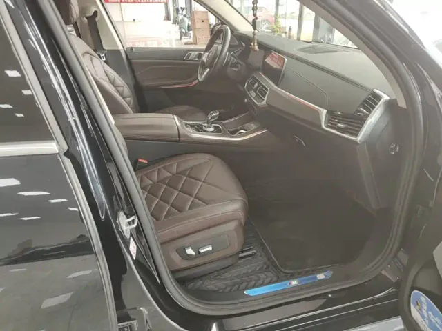 BMW X5 — Фото автомобиля 24