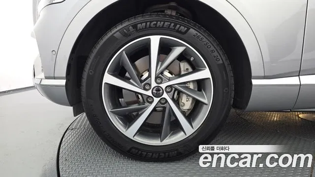 Genesis GV80 — Фото автомобиля 5