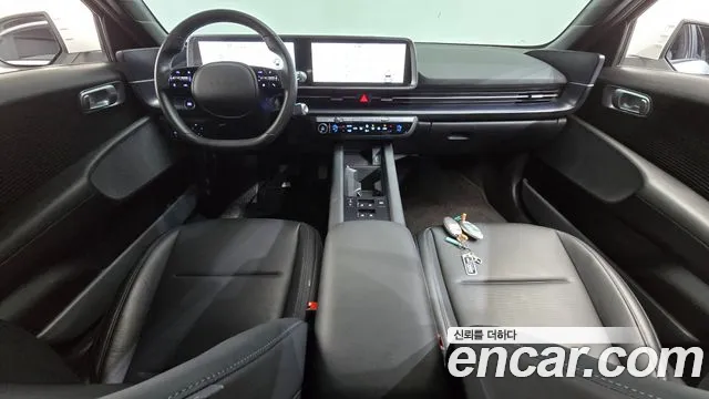 Hyundai Ioniq 6 — Фото автомобиля 10
