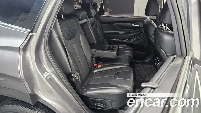 Hyundai Santafe Новый Santa Fe Дизель 2.2 2WD — Фото автомобиля 10