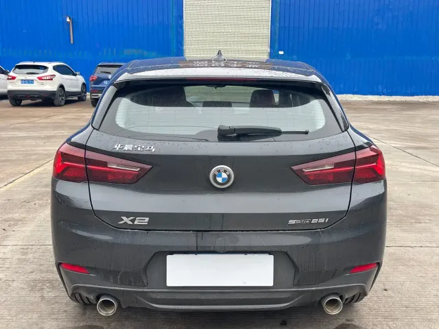 BMW X2 — Фото автомобиля 4
