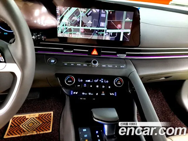 Hyundai AVANTE Новый Avante (CN7) — Фото автомобиля 13