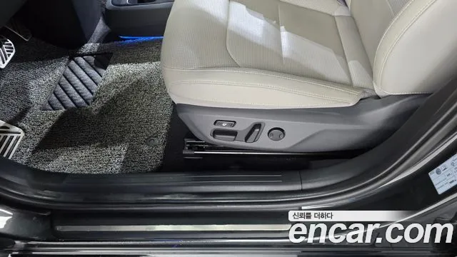 Kia EV6 New — Фото автомобиля 30