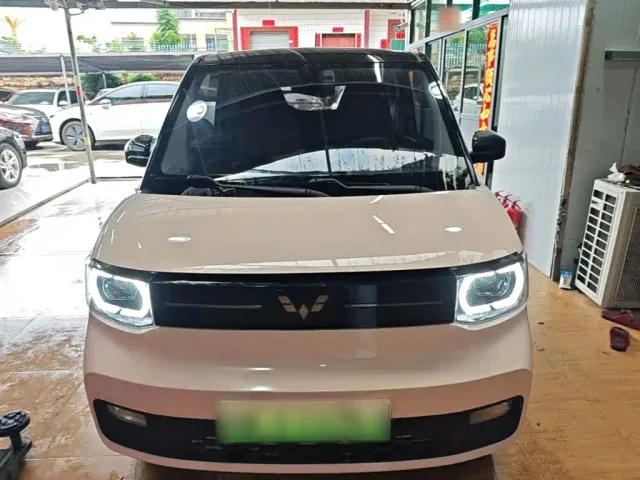 Wuling Hongguang Mini EV — Фото автомобиля 2