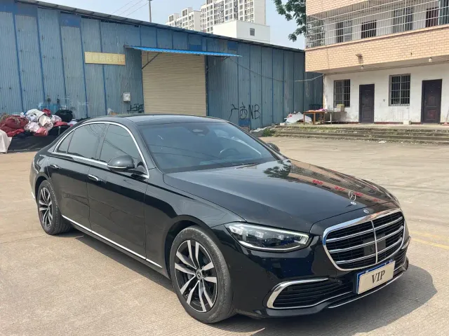 Mercedes-Benz S-Class — Фото автомобиля 3