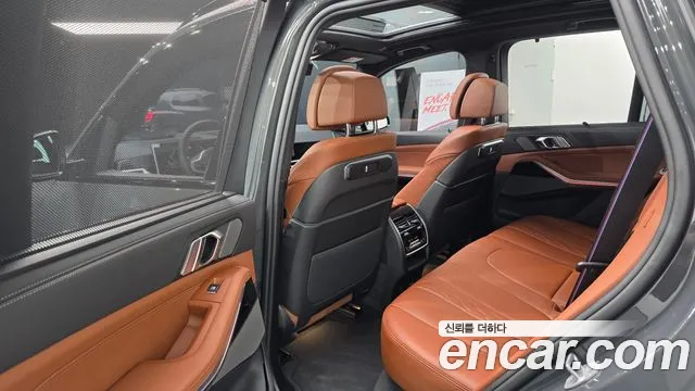 BMW X5 xDrive 40i M Sport Pro — Фото автомобиля 12