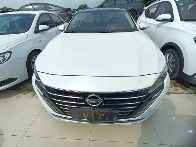 Nissan Teana 2022 2.0L XL-TLS Comfort Edition — Фото автомобиля 2