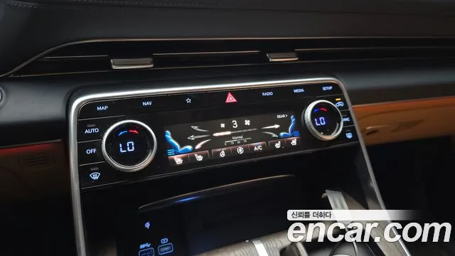 Genesis GV80 2.5T Бензин AWD — Фото автомобиля 27