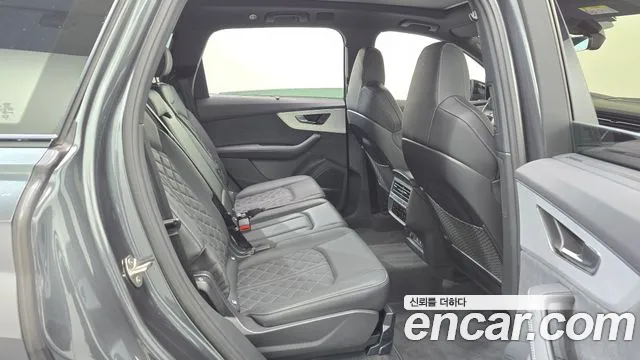 Audi Q7 55 TFSI quattro Premium — Фото автомобиля 11