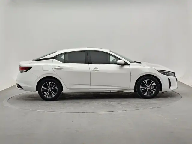 Nissan Sylphy — Фото автомобиля 3