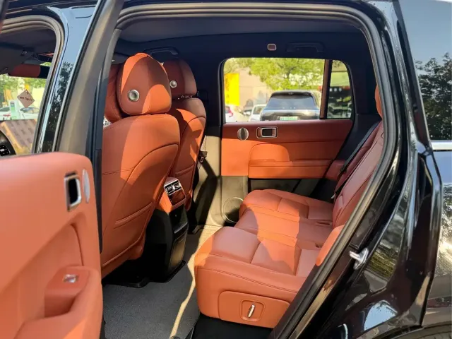 Li Auto Li Auto L6 2024 Pro — Фото автомобиля 6