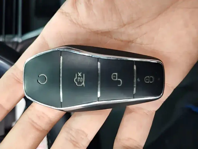 BYD Seal 07 DM-i — Фото автомобиля 8