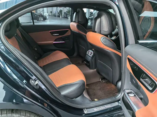 Mercedes-Benz C-Class — Фото автомобиля 17