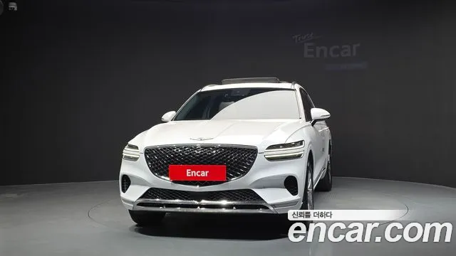 Genesis GV70 — Фото автомобиля 3