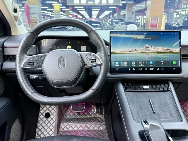 Aito M7 — Фото автомобиля 5