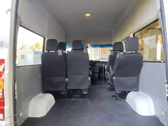 Iveco Daily — Фото автомобиля 18